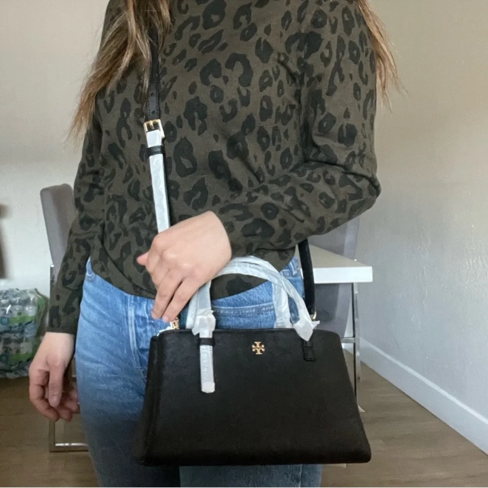 NWT authentic tory burch black tote bag , crossbody & matching wallet - Picture 14 of 14